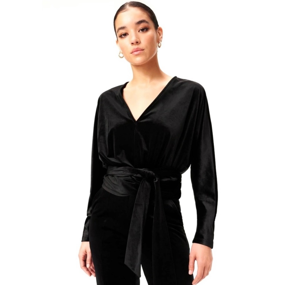 NEW GOOD AMERICAN BLACK VELVET WRAP TOP